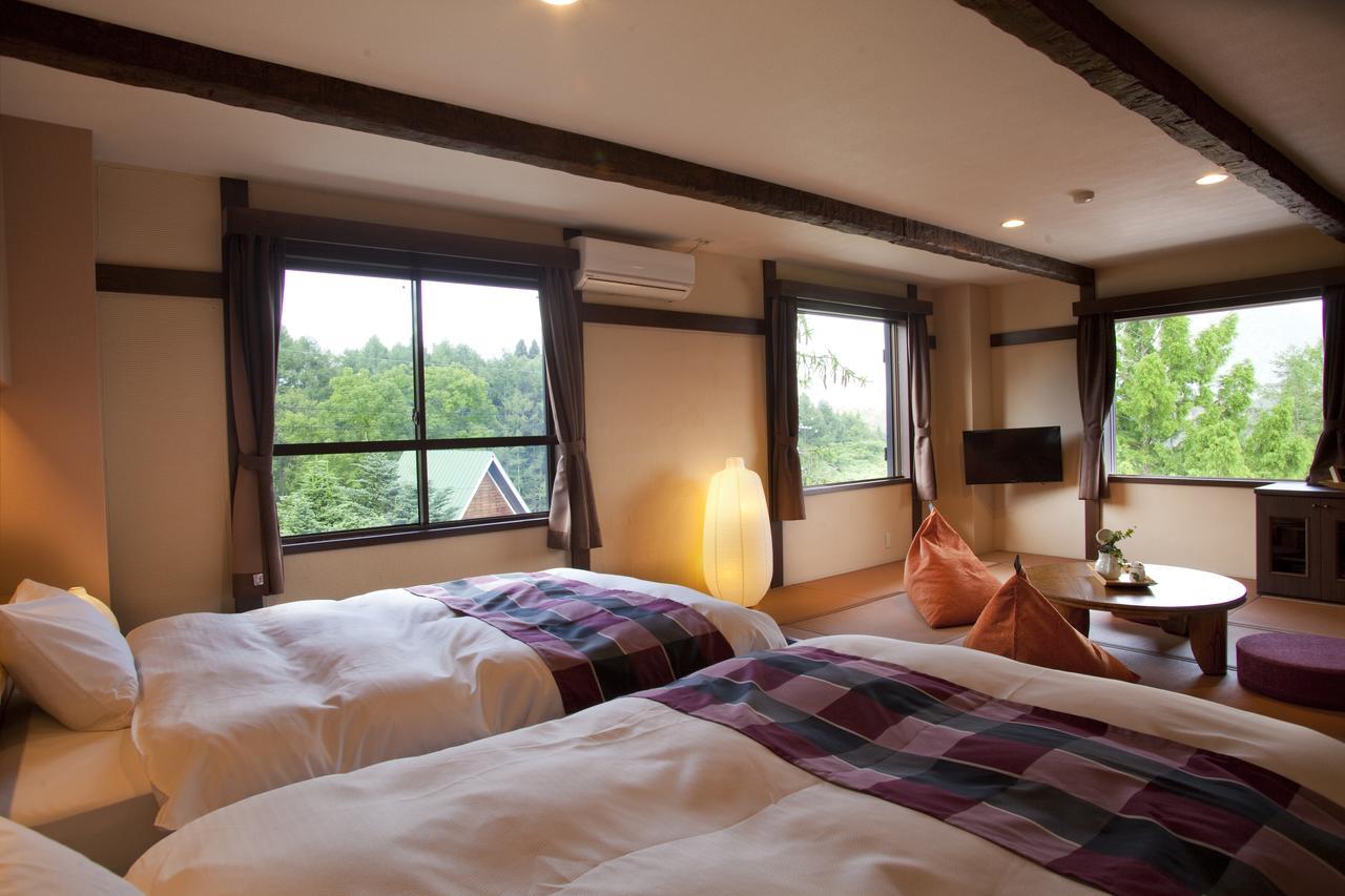 Hotel Hakuba Berghaus Otari Bagian luar foto