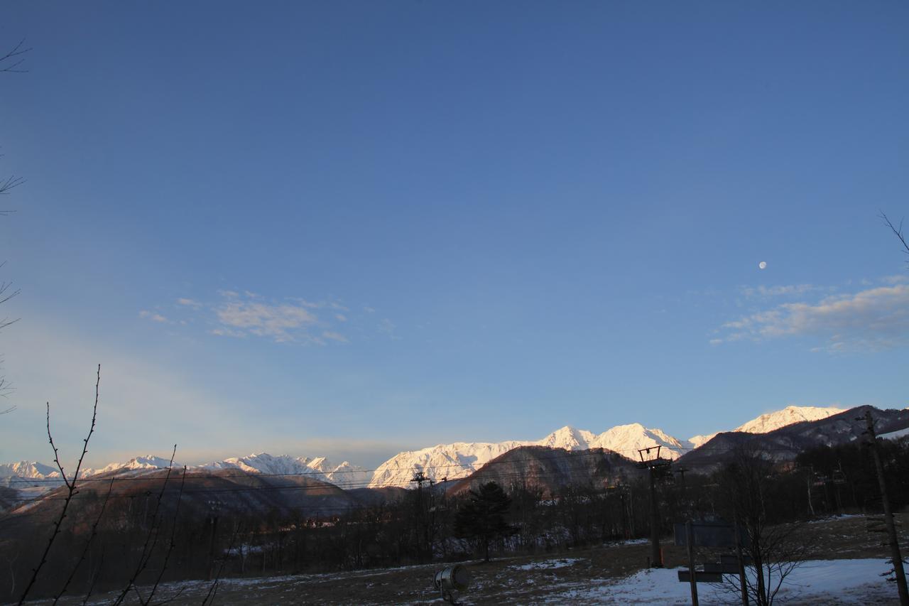 Hotel Hakuba Berghaus Otari Bagian luar foto